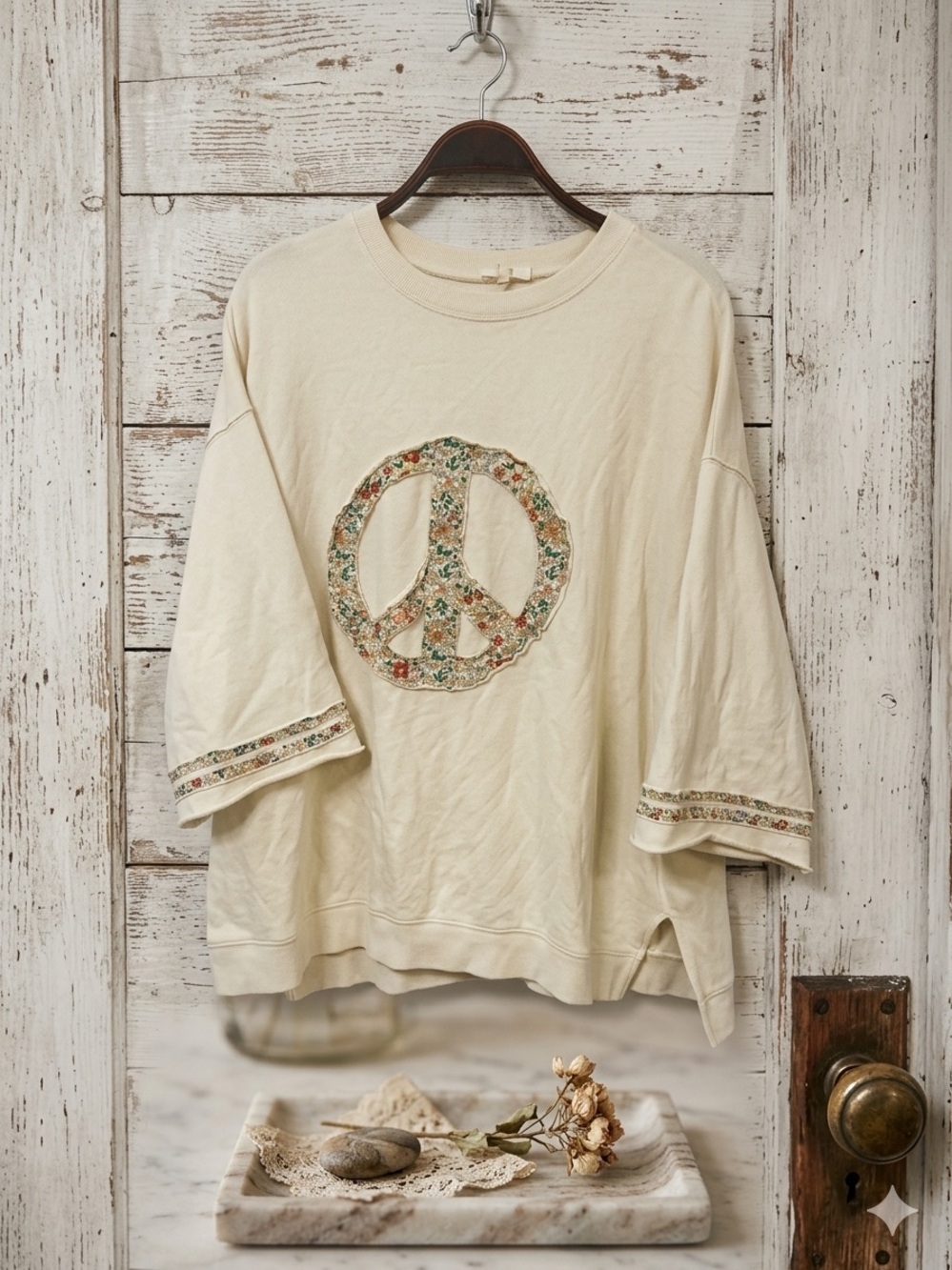 Easel Women's Cream Peace Sign Floral Appliqué Short Sleeve Top